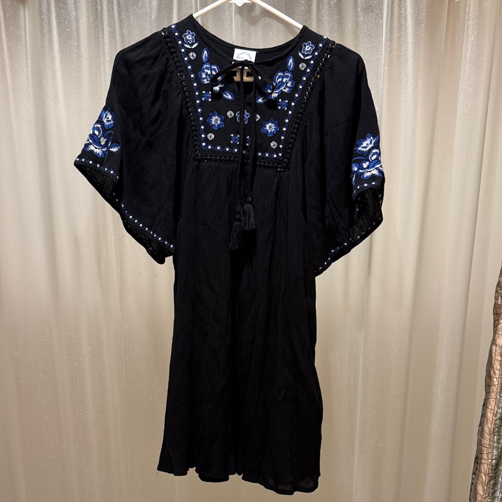 Black Dress with‎ Blue Embroidery, XXS